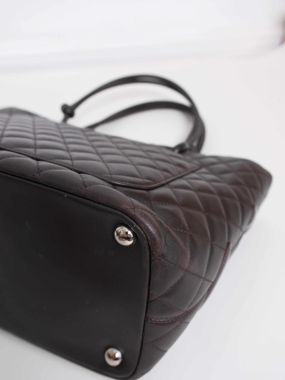 CHANEL Cambon dark brown Quilted Leather Tote with Signature CC - Picture 5 of 15